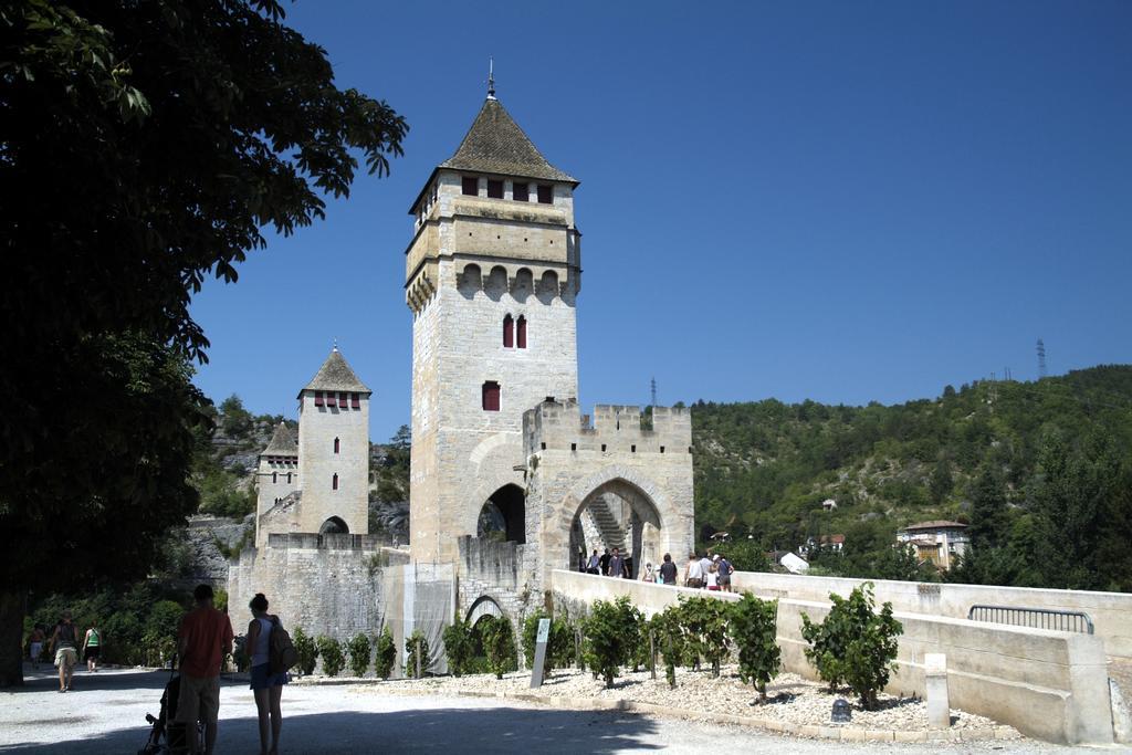 Terres De France - Domaine De Claire Rive Hotel Prayssac Exterior foto